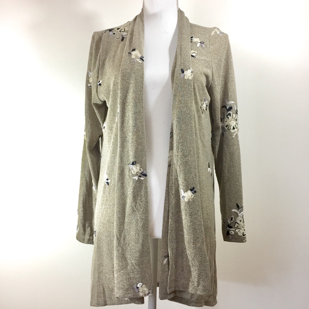 Fig and flower floral embroidered cardigan
